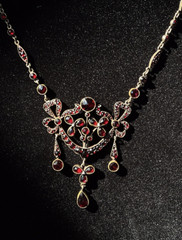 Exquisite Antique 19th Century Garnet Necklace, Vermeil