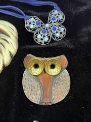 Lot 9 Vintage & Modern Animal & Birds Pendants Charms Elephant Frog Owl Flamingo