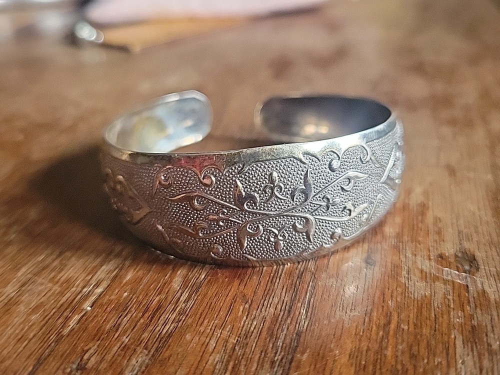 Vintage Embossed Sterling Silver Cuff 7.25″ Bracelet LATVIAN?