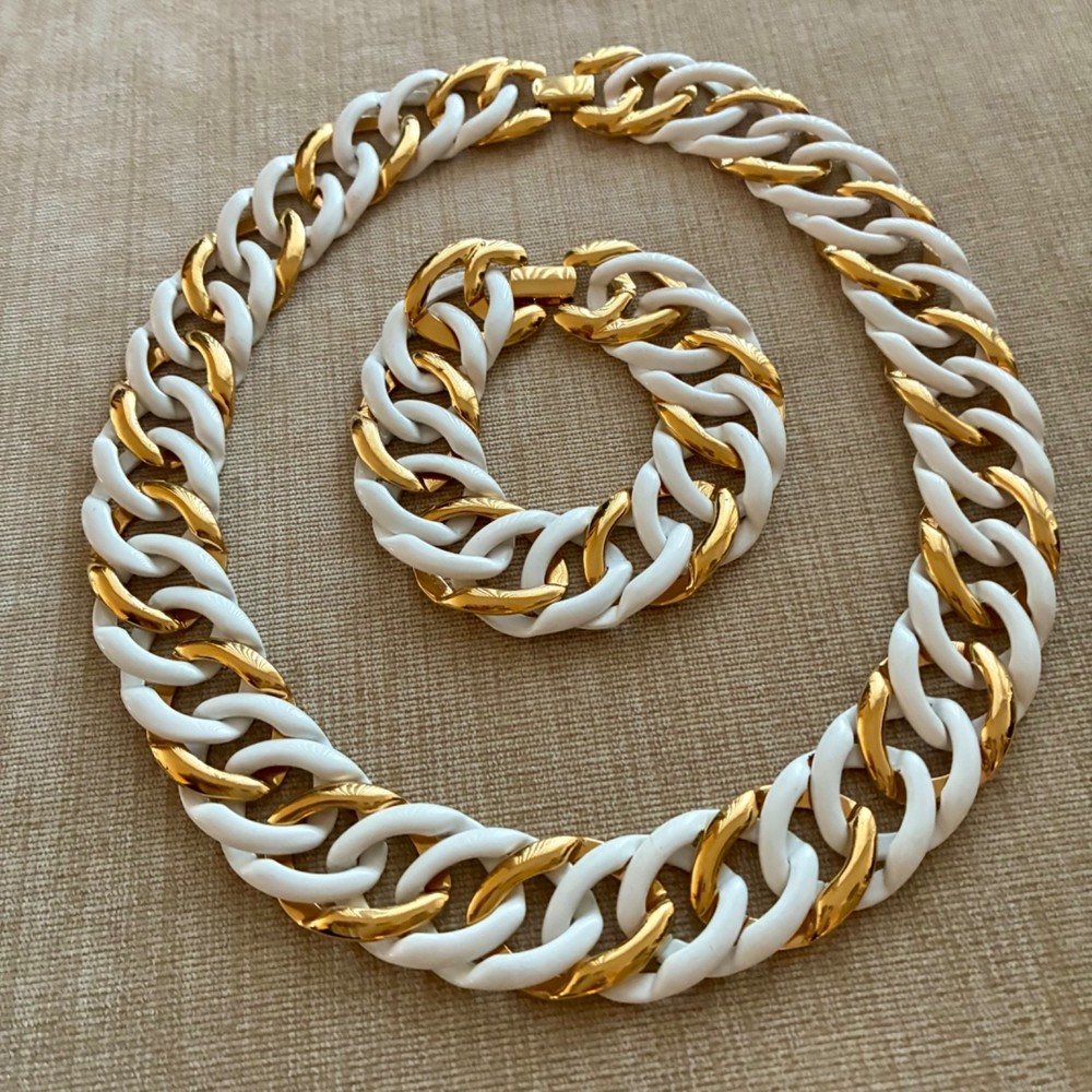 Napier Necklace Bracelet Set White Enamel & Gold Plated Chain Link Statement