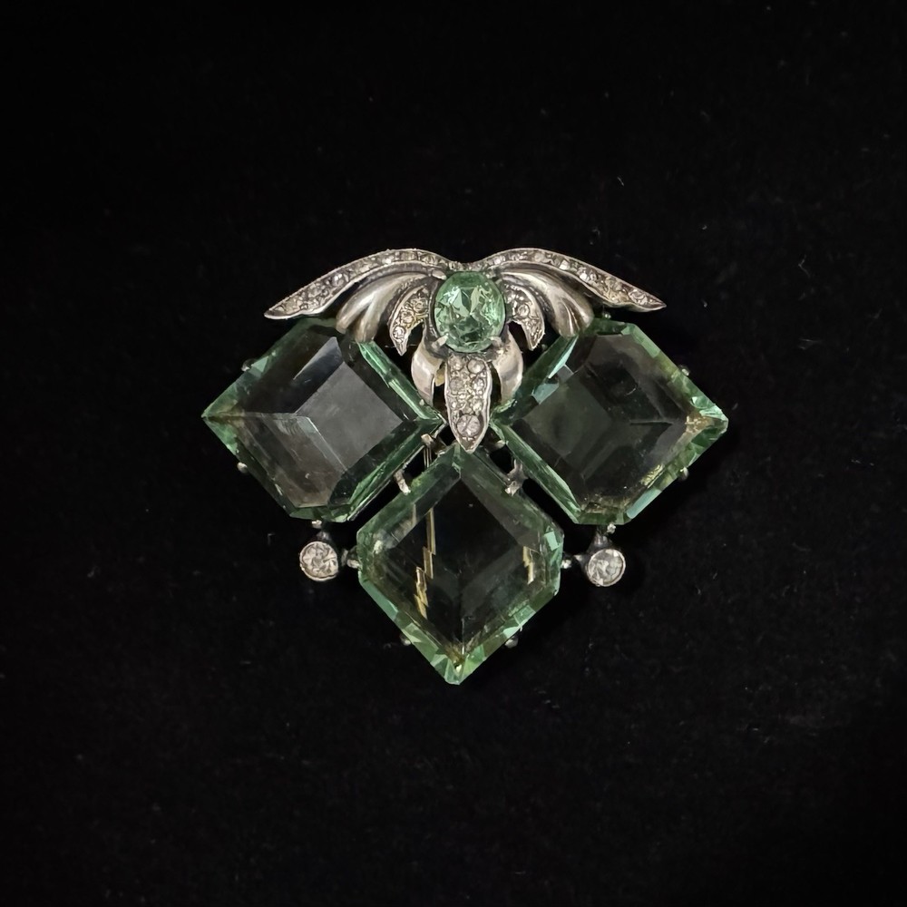 VTG Eisenberg Original Sterling Vermeil Fur Clip Uranium Glass Green Stones
