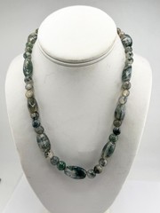 Vintage stone beaded necklace