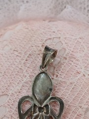 Vintage 925 Sterling Silver Angel Open Cut Bow Pendant PATINA