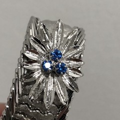 Vintage K18 White Gold Blue Gemstone Band Chain Bracelet/Bangle, 7.5”x0.5”