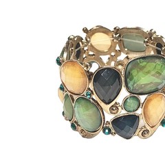 VTG Shades of Green & Yellow Shimmering Faux Opal Stretch Cuff Bracelet 6.5″