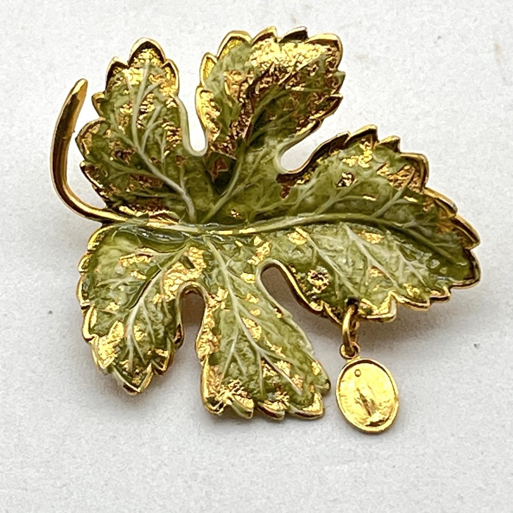Vintage Maple Leaf Brooch Textured Green Enamel Religious Charm 1.75″