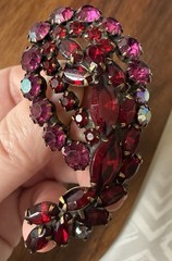 VTG Pink Rhinestone Brooch Gold Tone Pin Paisley Red