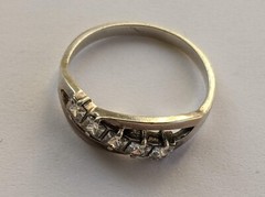 Vintage ring sterling silver 925 Size 6 Weight 1.86 g. Gold insert 9 ct.