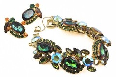 Superb JULIANA DE Delizza Elster Heliotrope Green Fall Bracelet Earrings Set