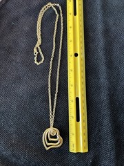 Avon Triple Heart Pendant Gold Tone 30″ Chain Necklace Graduated Open Hearts