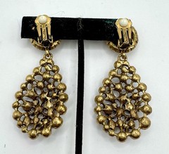 Vintage Oscar de La Renta Gold-Tone With Blue & Purple Crystal Drop Earrings