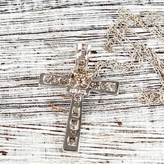 Vintage 10K White Gold .33 Ctw Diamond Cross Pendant Chain Necklace 20.25″ God