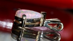14k y/gold pendant 0.30ct natural Australian fiery opal solitaire 0.80gr N3744