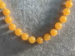 VINTAGE INCREDABLE HAND KNOTTED AMBER GLASS BEAD NECKLACE MUST SEE NO RESERVE