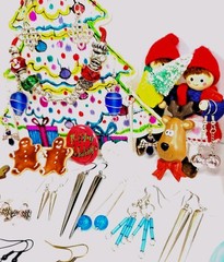VTG Mixed JEWELRY LOT Everyday + Christmas Retro Earrings Brooches Pins Bracelet