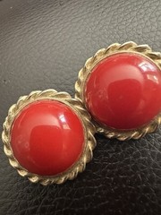 Vintage Bright Red Diamond Cut Plastic Button Clip On Earrings Gold Tone Setting