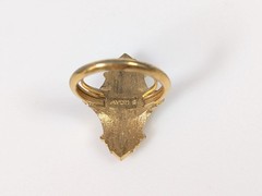Avon Kensington Gold tone Rhinestone Ring Victorian Revival Size 6 Vtg 1976