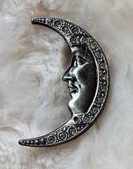 Flag & Others Brooches set of 4