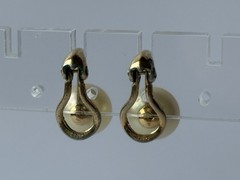 Ciner Vintage Faux 10mm Pearl Gold-Tone Clip-On Earrings Signed 0.6 Inches