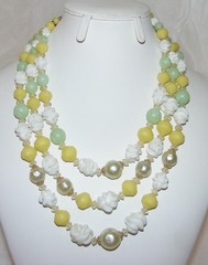 ** Vintage 1950-60’s Pearl Plastic Lucite Glass Bead Necklaces * 13 Pieces **