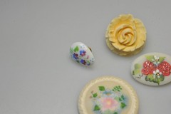 Vtg to now Brooch LOT flower floral Rhinestone 2 Avon 1 hand painted signed