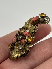 DeMario NY Vintage Clip Earrings Coral Glass Rhinestone Gold Tone Filigree 1950s