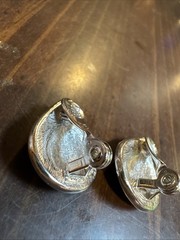 Vtg MONET Gold tone Rhinestone Teardrop Diamond Clip-on Earrings
