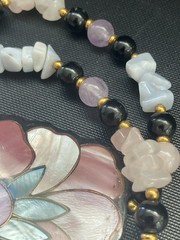 Lee Sands Necklace Large Flower Inlaid Mother Of Pearl Abalone Gemstone 20″