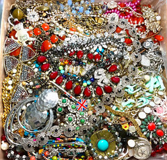 15 Pound Lbs Unsearched Huge Lot Jewelry VTG Vintage Modern Junk & Wear Tangled