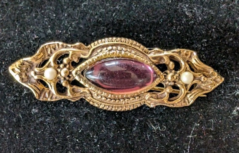 Vintage Signed Paquette Amethyst Pearl Bar Brooch Pin Gold Tone Filigree 1970s