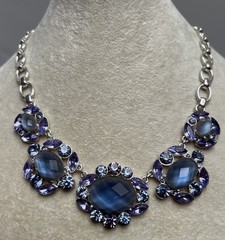 Vintage Lavender Periwinkle Acrylic & Rhinestone Statement Necklace 17”