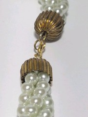 Vintage Pale Green Layered Imitation Pearl Bead Necklace With End Caps 17″