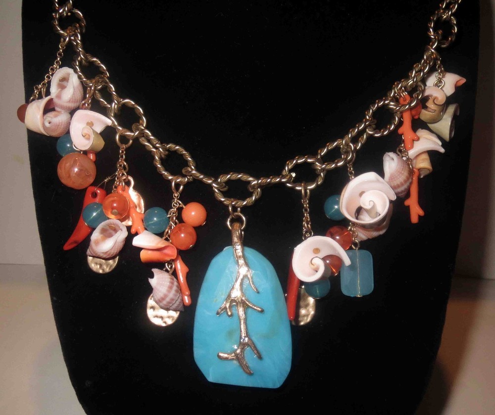 Discontinued Anna & Ava BEACH SEA SHELL NECKLACE – NEW ORIGINAL TAG