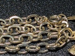 Vtg 1970s AVON Textured Chain Gold Tone Articulated OWL Pendant 24″ Necklace