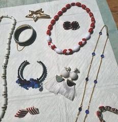 Vtg Patriotic Mixed Jewelry Lot Red White Blue Collection Vtg To Current 21 Pc.