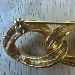 Vintage Gold Tone Chain-Link Brooch Pin