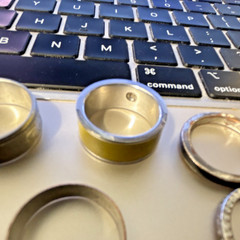Mixed Lot Stainless Steel Rings Silver Yellow Green – 7 Pieces Unisex Adults