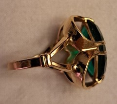 Vintage Vargas Cocktail Ring Necklace Set 18 KT H.G.E. Emerald Green Gold
