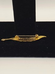 Vintage gold Plate Black Enamel Cloisonne Leaf Brooch