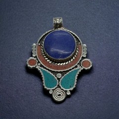 Tibetan Nepal Jewelry Ethnic Handmade Turquoise Coral Lapis Nice Brass Pendant