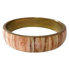 Vintage Tiger Shell Cowrie Bangle Bracelet Brass Shades Of Peach Patina Beachy
