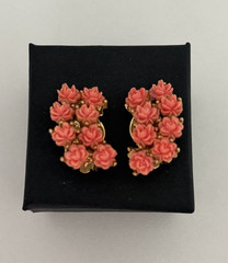 Vintage Faux Coral Carved Celluloid Rose Flower Climber Clip On Earrings 1″