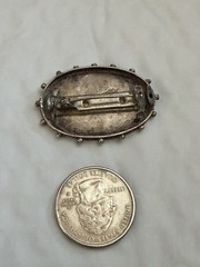 Antique Victorian Horseshoe & Ivy Leaves White Metal Silvertone Brooch AS IS
