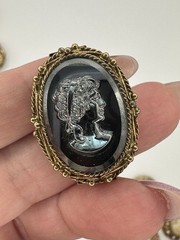 9 Piece Vintage Cameo Lot. Trinket Box, Florenza Brooch/pendant, W Germany
