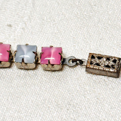 BRACELET pastel blue pink glass faux gem silvertone metal box clasp vintage 7″ c