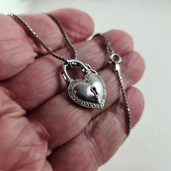Sterling Heart Pendant Lock & 10 Tiny Diamonds & 18in Chain Box Link 8.7g [8540]