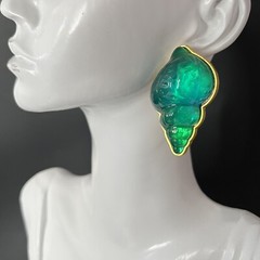 Gripoix Style Seashell Earrings Jelly Resin Gold Runway Statement Conch Shell