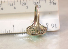 Antique Art Deco 10K White Gold Filigree Green Stone Ring sz 5.25