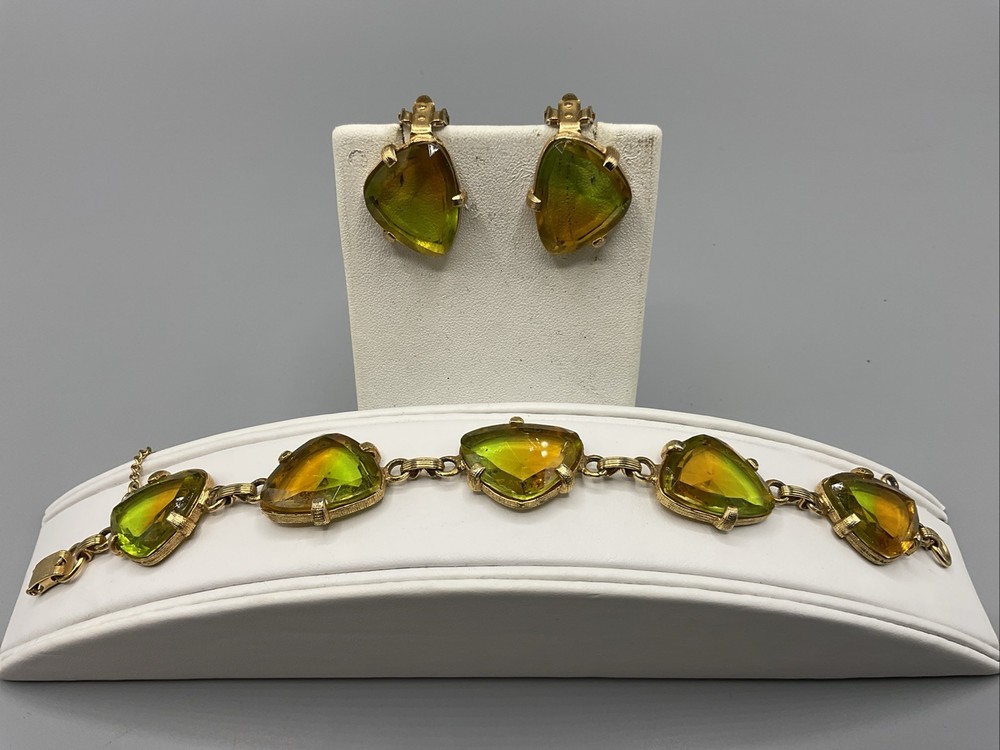 Designer SIGNED Vintage Judy Lee Crystal Bracelet & Clip On Earrings Set