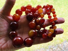 Vintage Rare Bakelite Hefty Red Gold Amber BIG Bead 28” Beaded 100 GM Necklace!